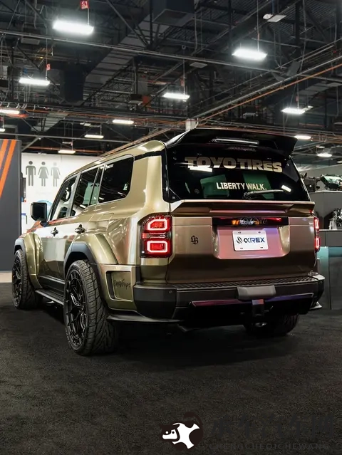 老师让我吃她胸 摸她奶樱花：樱花汽车春日绽放，诗意驾驶新体验-1