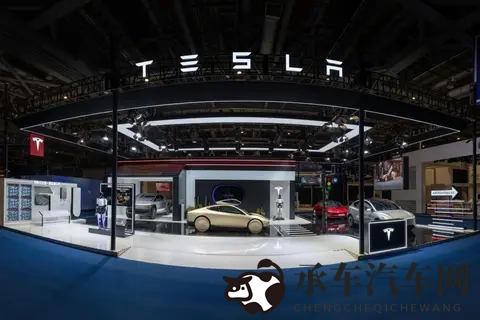 龙卷被焯白水：白色清水煮出龙卷奇观-3