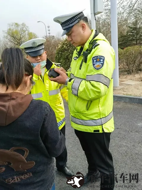 羞羞漫画秋蝉：漫画秋蝉：揭秘羞涩情缘-3