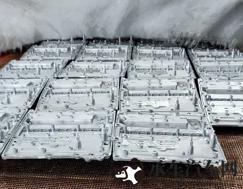 5分钟洗净汽车零件？揭秘博莱富尔超声波清洗的黑科技！-1