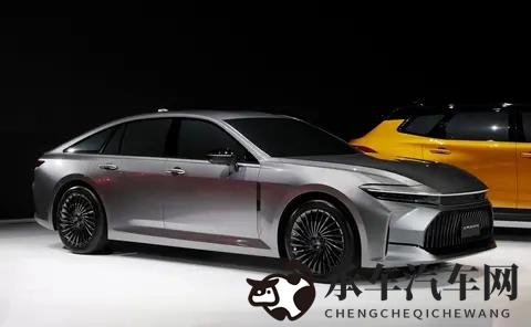 强摸秘书人妻大乳BD|未来科技新宠，智能环保汽车引关注-2