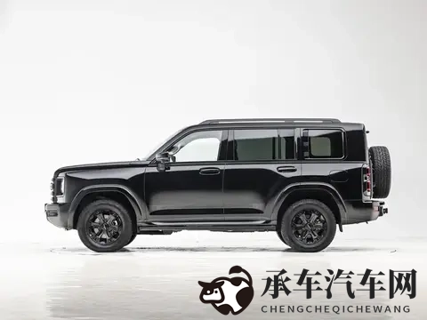 哈弗H9勇士版上市，加入黑化套件，2149万起-1