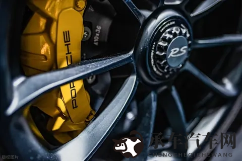 小马拉大车妈妈真实身世|神秘车型引关注,小车身大能量!-2