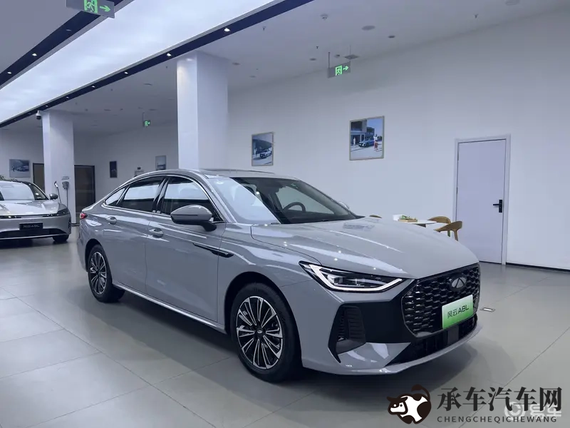 暗夜天涯pr0官网色板|汽车色彩新潮流:揭秘神秘高级质感色彩搭配-2