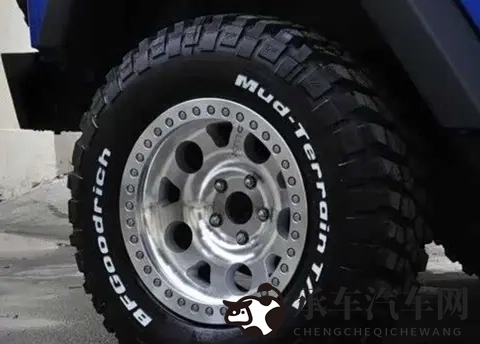 越野轮胎终极选择指南：MT、AT、RT，谁是你的真命天子？-1