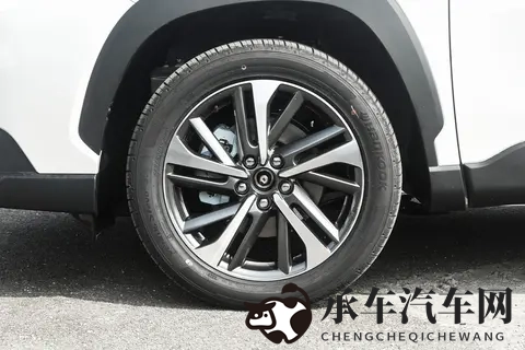 燃油版锋兰达哪款最值得买？-3