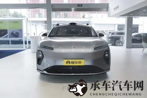 别总盯着BBA!蔚来ET9,配900V高压平台+全铝底盘-3