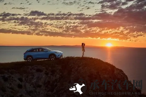 全新极狐阿尔法T5是移动器材库​-1