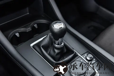 体育生19cm又长又粗又大自慰|体育特长生身高惊人,自慰时长惊人细节曝光-1