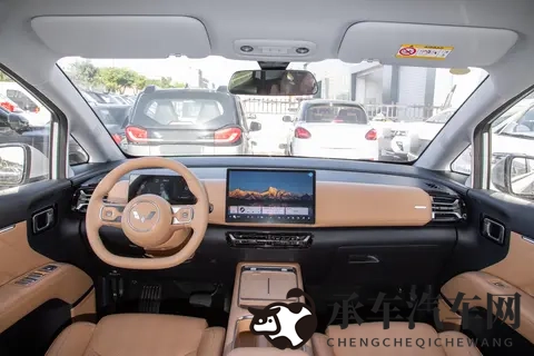 10万级MPV推荐!五菱星光730PHEV豪华型,家用实力派-2