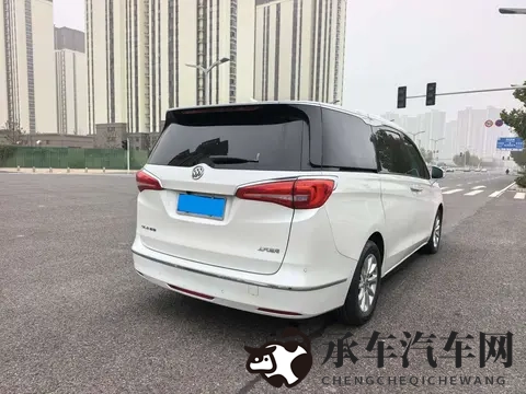 12万多拿下别克GL8，2018款宜商宜家，93秒破百！-3