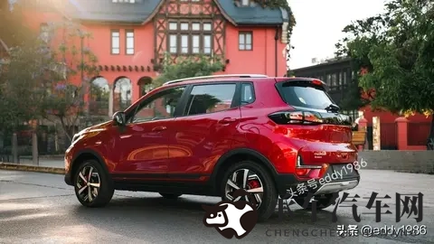 长安在智利推出新款CS15 Plus，配置升级售价还不贵-2