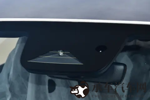 15万级运动家轿,内外焕然一新,全新一代领克03来了-3