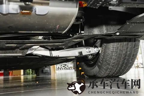 15万起闭眼冲！2025款星纪元ES：1645km续航+508TOPS智能辅助驾驶-3