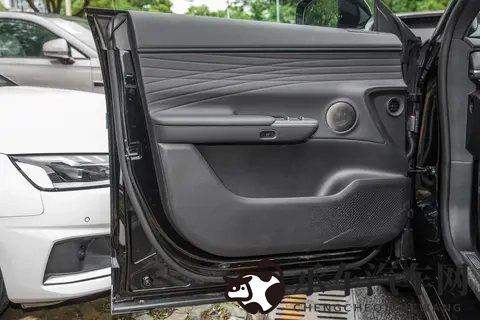 20万级豪华大五座SUV新选择!星纪元ET隐藏干货大起底!-2