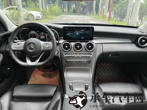 一手蓝色奔驰C级，20款C260L运动版，13万多拿下代步香不香？-2