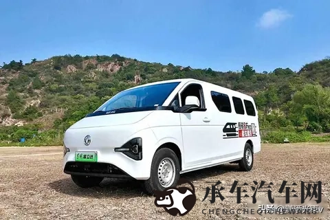 小小拗女BBwBBwBB|新能源汽车引领新潮流，设计卓越性能卓越-3