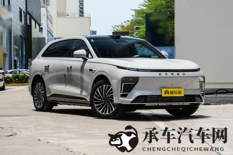 限时置换补贴1万，配雪豹四驱+飞鱼底盘20，2025款星纪元ET香吗?-3