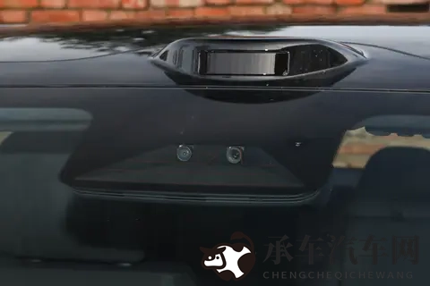 10万级轿跑新宠！无框车门+弹射起步，还有激光雷达？-3