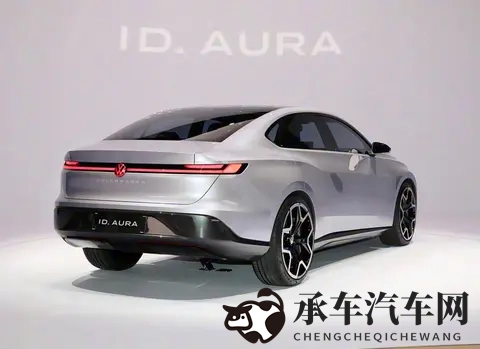 大学生GayXXX超帅|校园驾驶达人，颜值才华双全引关注-3