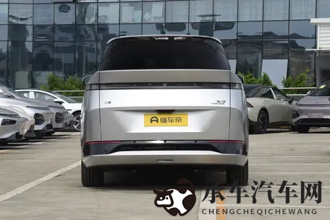 新车  外观调整，或配3颗图灵芯片，新款小鹏X9纯电版实车曝光-1