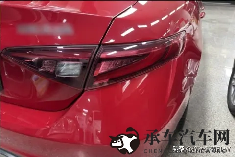 比3系能打，却被说不如BBA？这台意式轿跑凭啥让人为它争破头-3