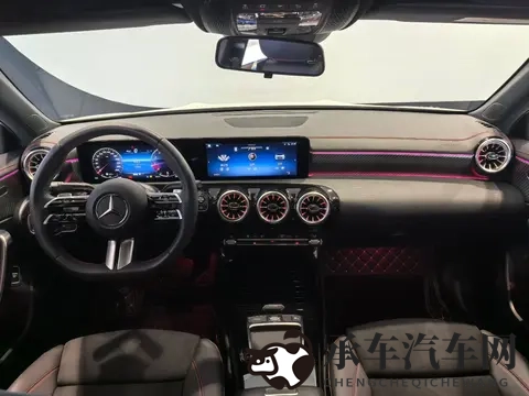 一手准新，都市白领新宠——24款白色奔驰A200L-2