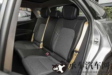 12 万级纯电 SUV 怎么选？一汽丰田 bZ5 全方位体验解析-1