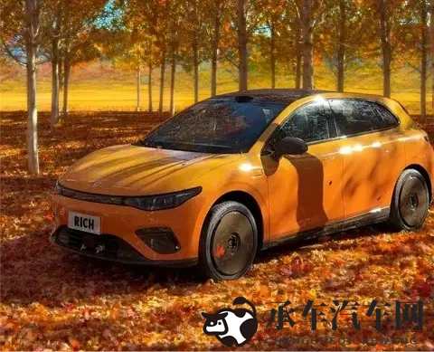 10万级宽体轿跑，无框车门+后置后驱，年轻人的“潮玩座驾”-1