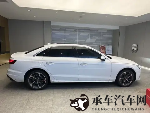 15万拿下白色奥迪A4L，20T+一手车，家用代步不二之选！-3