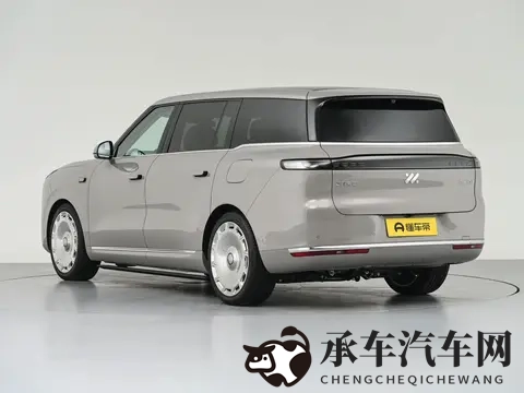 权益价3228万起，大6座增程，综合续航1508km 智己LS9正式上市-3