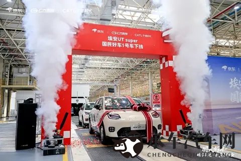 五十路完熟：热门SUV解析：动力操控舒适智能，体验非凡-3