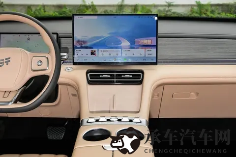 适合全家人的大七座SUV,满载7人跑高速,油耗不到7L-2