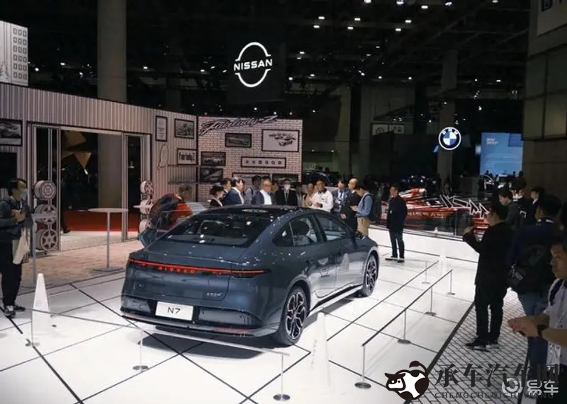 班长让我揉她 脱她衣服漫画|未来出行革命：智能驾驶技术引领潮流-2