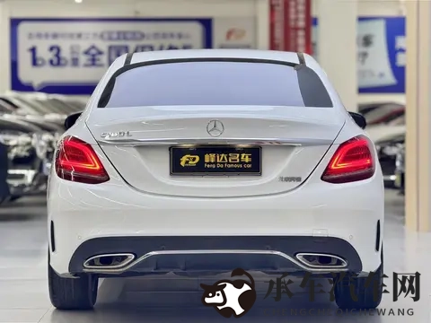 12万多拿下白色奔驰C级，圆你一个奔驰梦！-1