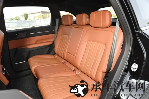 15 万级家用 SUV 实力派！2025 款捷途山海 L7 PLUS ，家庭出行的真刚需-2