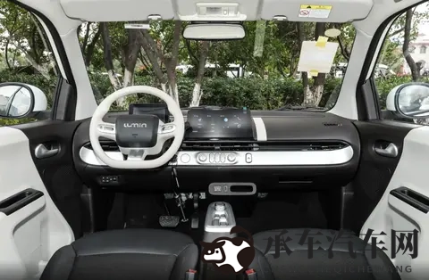 忘穿内裤被闺蜜用黄瓜折磨|闺蜜恶作剧，黄瓜折磨忘穿内裤的尴尬事-3