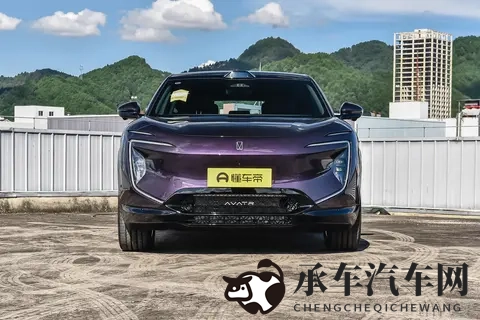 20万级华为系满血SUV，入门即满配，阿维塔07真实体验-3