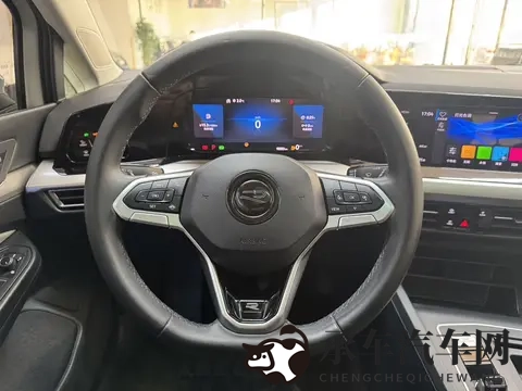 10万出头体验德味钢炮！21年高尔夫，家用代步好选择-3