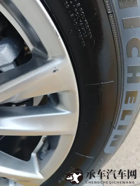 1488万！三年凯迪拉克XT5，豪华SUV代步优选-2