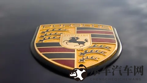 Taycan不行就上卡宴！保时捷纯电卡宴续航720km，内饰不输新势力-3