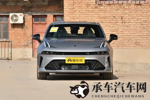 预算15万，工薪族想买燃油车，第三代领克03可以看看-3