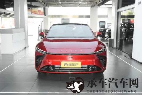 雪豹四驱+云台底盘,超能智享美学轿跑2025款星纪元ES,1528万起-2