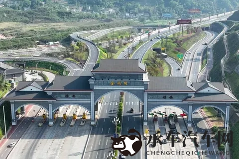 湖南第一条高速公路长永高速即将停止收费：30年后实现免费通行-2