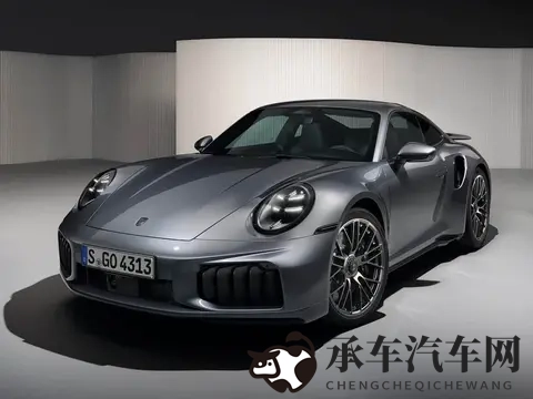 25秒破百！新款保时捷911 Turbo S在2025进博会国内首发-2