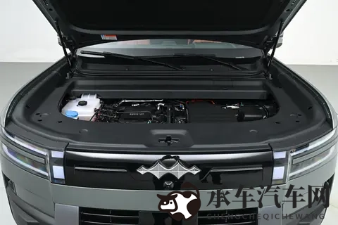新潮酷爸们看过来！比亚迪方程豹钛7，大空间SUV家用真香-2