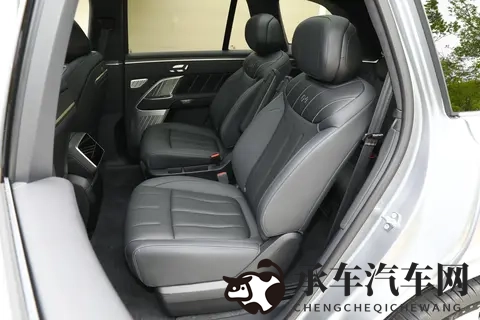 二三十万家庭SUV选购指南：纯电换电宽裕前备舱乐道L90为何绕不开-1