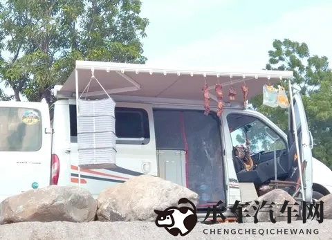 搓澡浴室ChineseXXX|汽车内饰新潮流：汲取搓澡浴室灵感-2