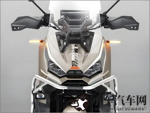 368cc踏板竟敢叫板进口大牌?368G这波操作让摩友直呼“真香”-3