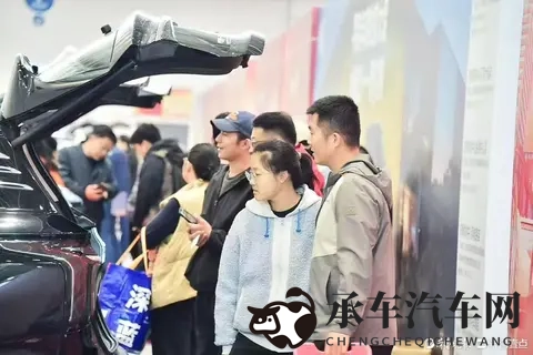 都市车界新能源汽车购置税政策调整在即，是现在“抄底”还是明年“尝新”？-3